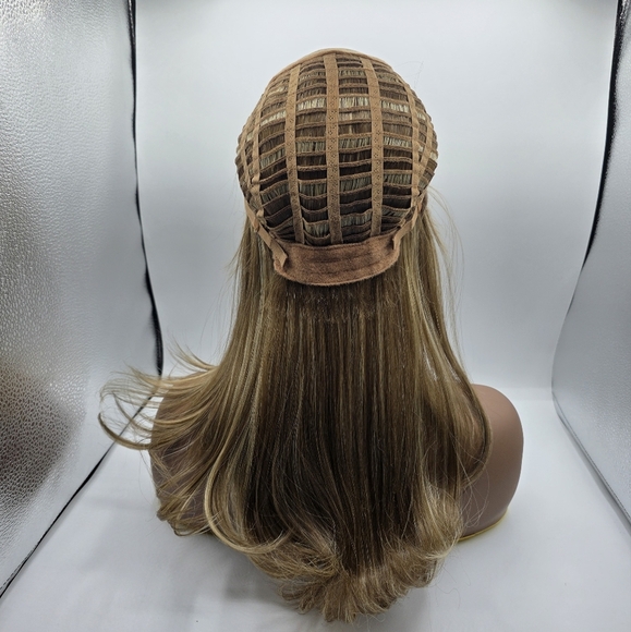 Nels Wigs Kay Light Brunette & Blonde Highlights Monofilament Wig - Picture 11 of 15